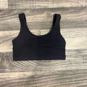 AE black ribbed crop top